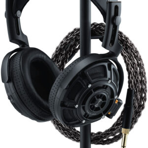 Yamaha YH-5000SE with Cable