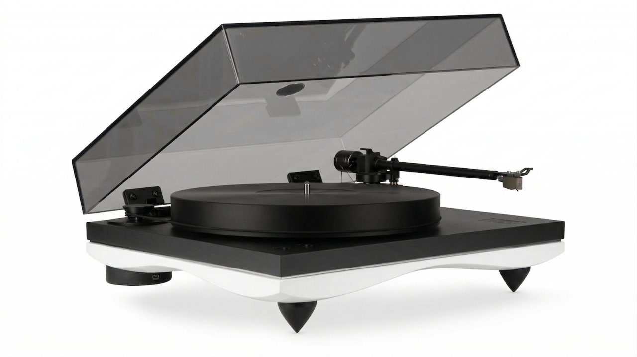 Gold Note Giglio turntable noir brillant